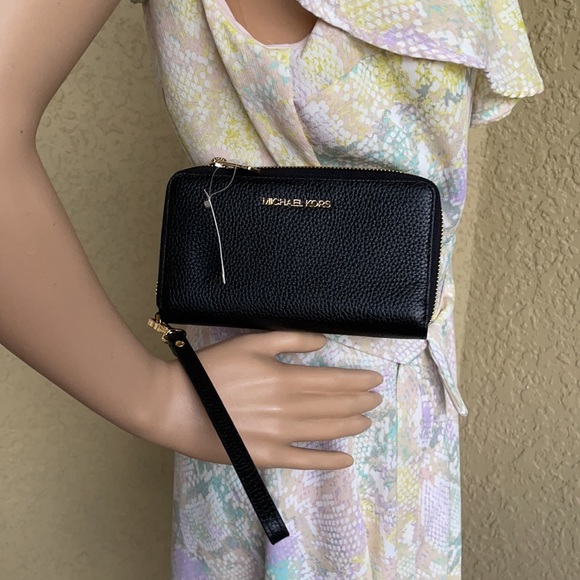 Michael Kors Jet Set Travel Lg Flat Multifunctional Phone Case-Wristlet-… - Picture 16 of 16